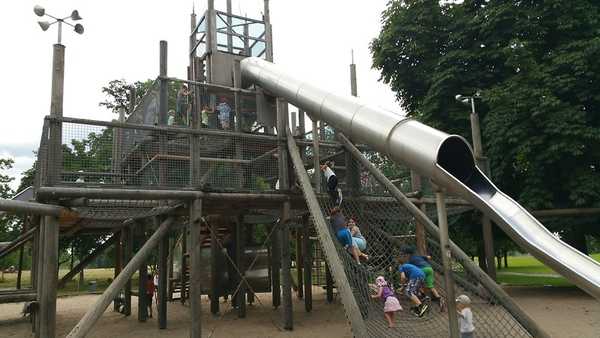 spielplatz spielplatz
